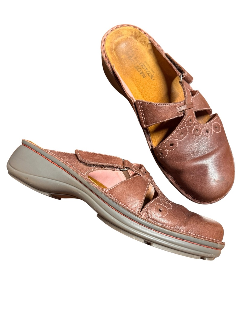 Naot Brown Leather Slip On Clog Sandals Size 40 Womens US 9 Comfort Shoes